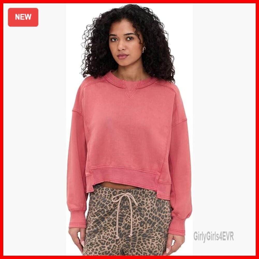 Mid-Weight Fleece Pullover with Ribbed Trim and Locker Loop